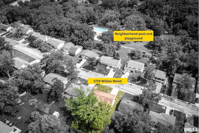 1729 W Willow Wood Dr, Peoria, IL 61614 - aerial view of property and surrounding area featuring nearby suburban area