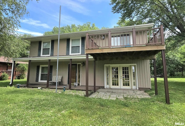 1515 Lakeview Rd N, Dahinda, IL 61428 - back of house featuring a yard and french doors
