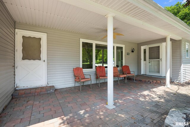 22475 N Main St, Morton, IL 61550 - view of patio / terrace