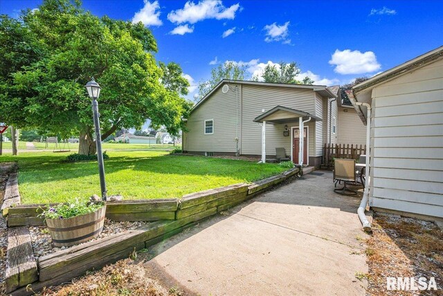 205 W Locust St, La Rose, IL 61541 - photo 29