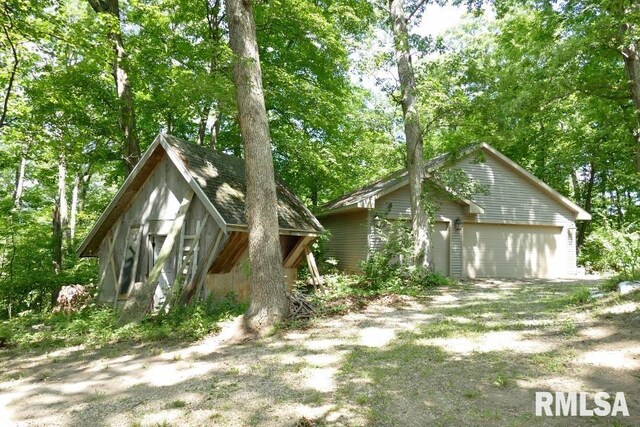 706 Banta Rd, Lowpoint, IL 61545 - photo 68