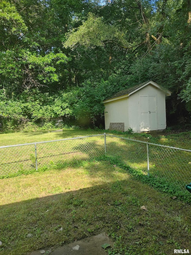 132 N Mcarthur Dr, North Pekin, IL 61554 - photo 3