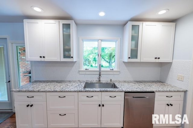 210 W Wolf Rd, Peoria, IL 61614 - kitchen with dishwasher, white cabinetry, and recessed lighting