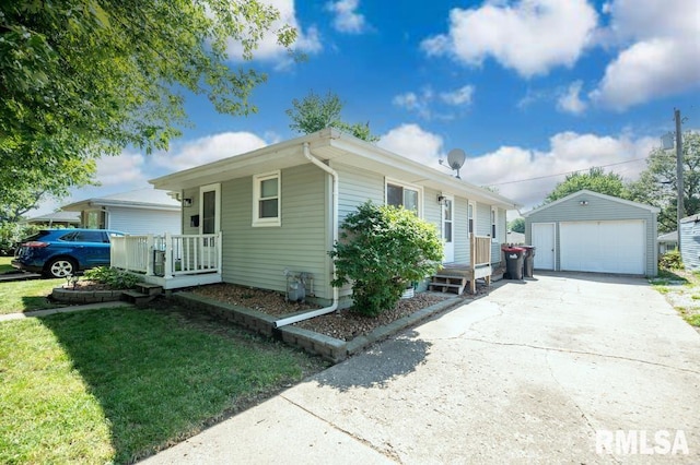 1519 S 3rd St, Pekin, IL 61554 - photo 1