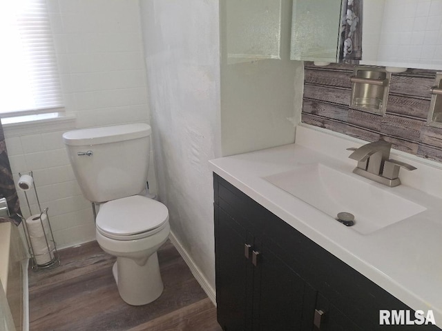 1519 S 3rd St, Pekin, IL 61554 - bathroom with vanity and wood finished floors