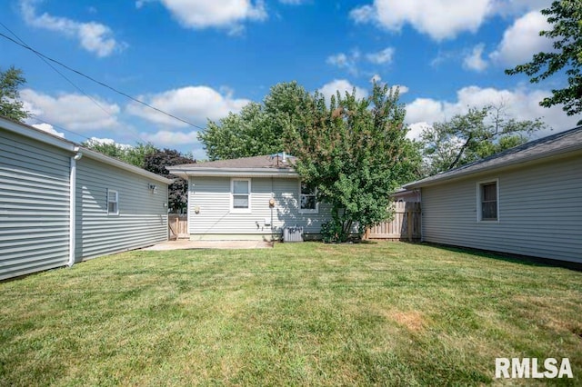 1519 S 3rd St, Pekin, IL 61554 - photo 40