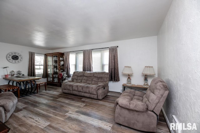 1519 S 3rd St, Pekin, IL 61554 - photo 6