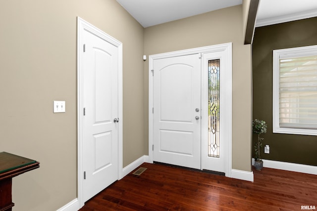 2627 W Lake Pointe Ter, Peoria, IL 61614 - entryway featuring baseboards and dark wood-type flooring
