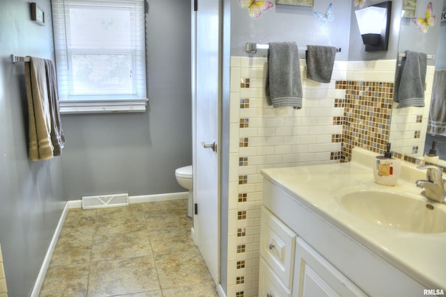 914 Jamie Ln, Macomb, IL 61455 - photo 11