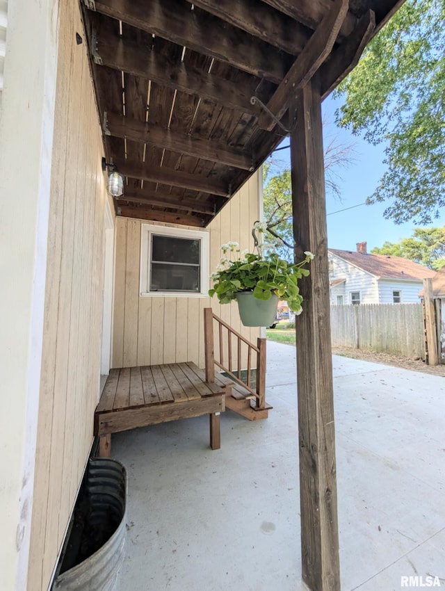 218 Meadow Lawn St, Manito, IL 61546 - view of patio / terrace