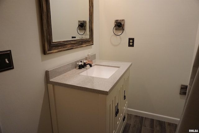 3406 W Brookside Dr, Peoria, IL 61615 - bathroom with vanity and wood finished floors