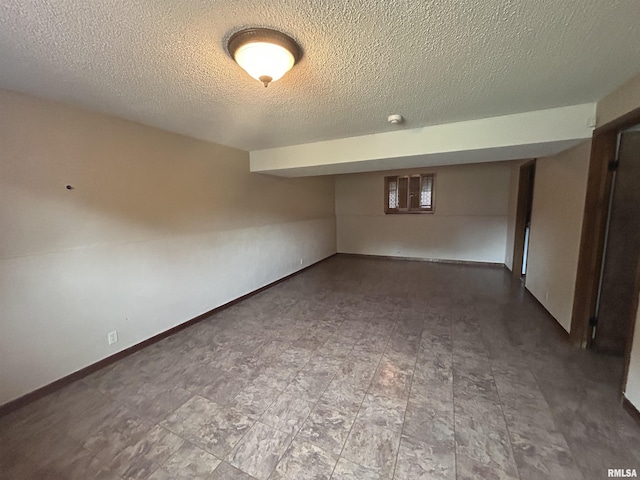 3406 W Brookside Dr, Peoria, IL 61615 - finished basement with a textured ceiling