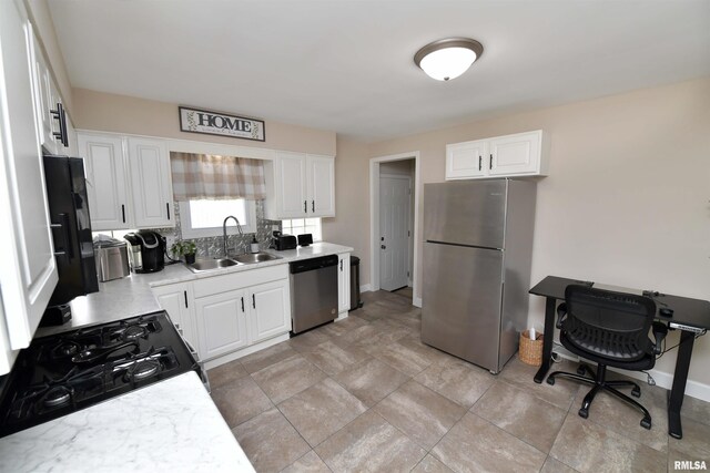4527 N Nelson Dr, Peoria, IL 61614 - photo 30