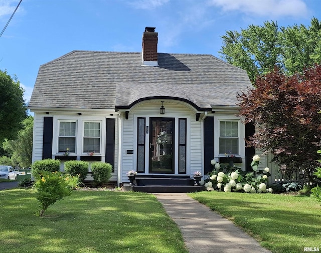 244 W Chestnut St, Canton, IL 61520 - photo 1