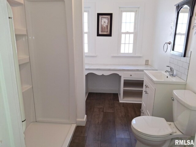 244 W Chestnut St, Canton, IL 61520 - photo 20