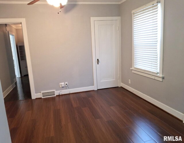 244 W Chestnut St, Canton, IL 61520 - photo 23