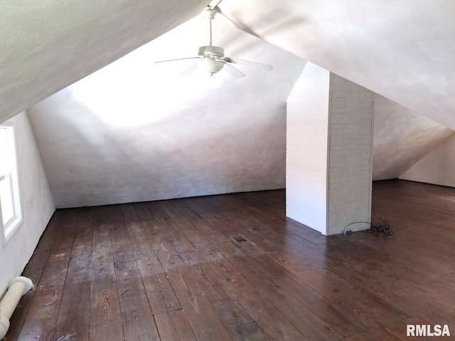 244 W Chestnut St, Canton, IL 61520 - photo 32