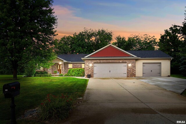 208 Valley Ct, Goodfield, IL 61742 - photo 1