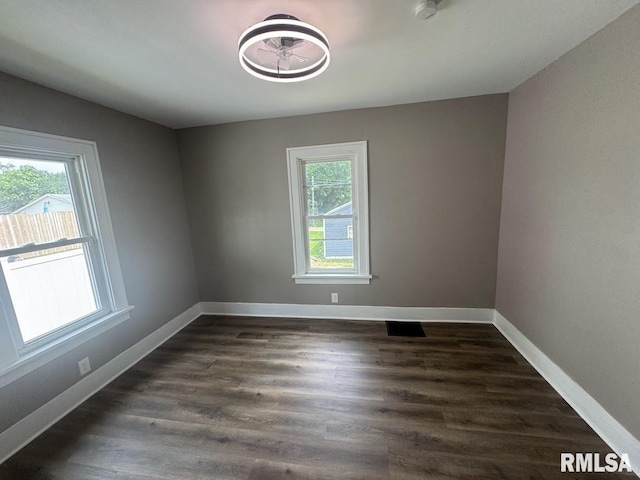 1108 E Hazard Ave, Peoria Heights, IL 61616 - photo 14