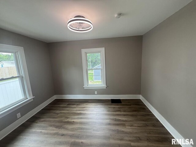 1108 E Hazard Ave, Peoria Heights, IL 61616 - photo 15