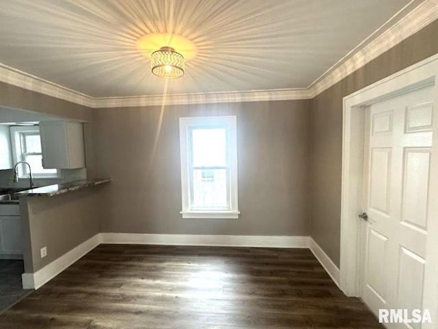 1108 E Hazard Ave, Peoria Heights, IL 61616 - photo 3