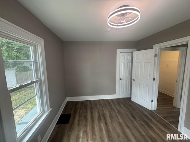 1108 E Hazard Ave, Peoria Heights, IL 61616 - photo 4