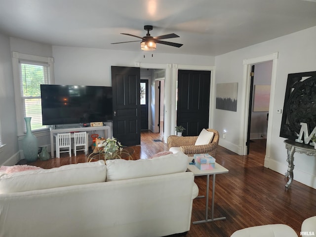 600 E Jefferson St, Washington, IL 61571 - living area featuring ceiling fan and wood finished floors