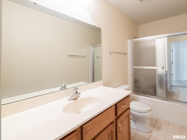919 W Brookforest Dr, Peoria, IL 61615 - bathroom with vanity, tile patterned flooring, and shower / bath combination with glass door