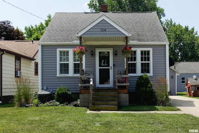 304 Park Ave, East Peoria, IL 61611 - photo 1
