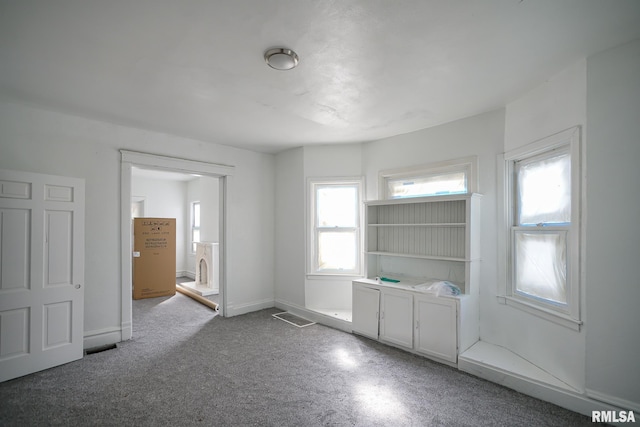 506 Spring St, Peoria, IL 61603 - unfurnished room with baseboards