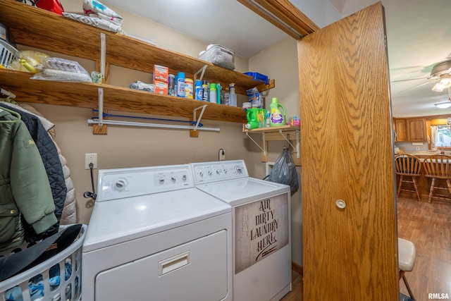 611 E Ash St, Canton, IL 61520 - washroom featuring separate washer and dryer, wood finished floors, and ceiling fan