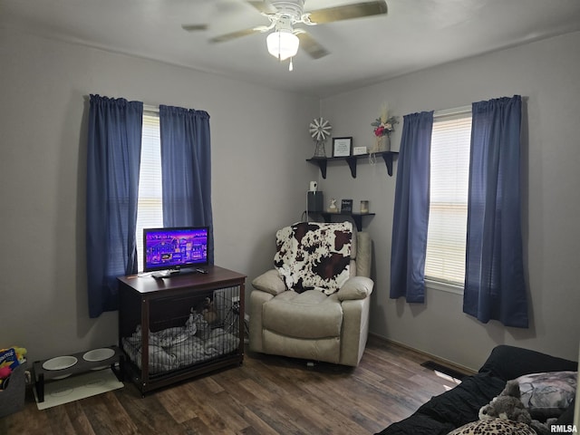 270 Thompson Ct, Canton, IL 61520 - bedroom featuring wood finished floors and ceiling fan