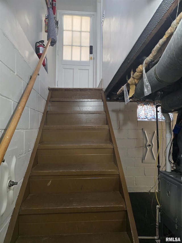270 Thompson Ct, Canton, IL 61520 - staircase featuring concrete block wall