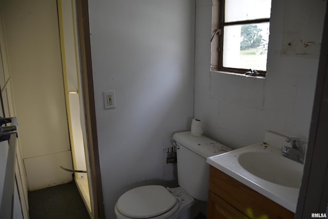 926 N Charles St, Macomb, IL 61455 - bathroom with toilet and vanity