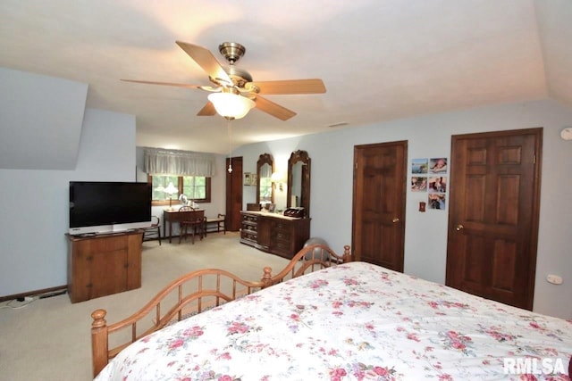 1402 W Grandridge Dr, Dunlap, IL 61525 - bedroom with light carpet