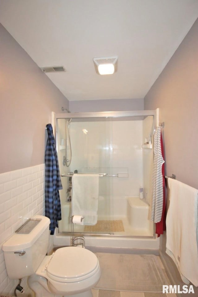 1402 W Grandridge Dr, Dunlap, IL 61525 - bathroom featuring toilet