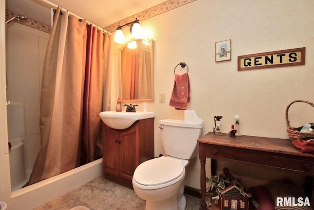 1402 W Grandridge Dr, Dunlap, IL 61525 - full bathroom with vanity and a shower with curtain