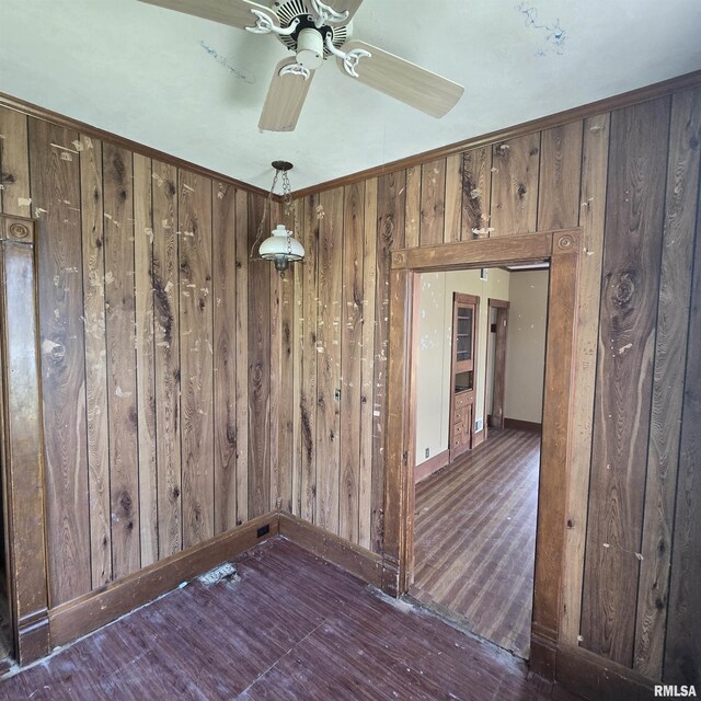 303 S 7th St, Wyoming, IL 61491 - photo 8