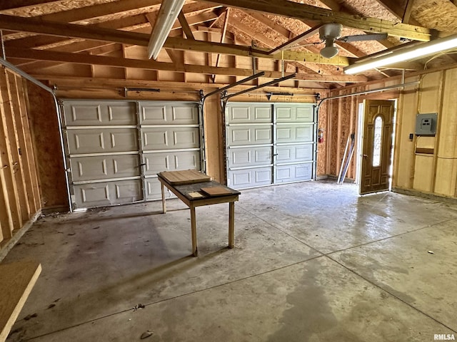 2401 Springfield Rd, East Peoria, IL 61611 - view of garage