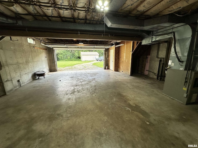 2401 Springfield Rd, East Peoria, IL 61611 - garage with heating unit