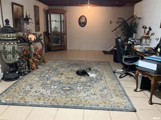 1104 S 8th St, Pekin, IL 61554 - home office featuring concrete block wall