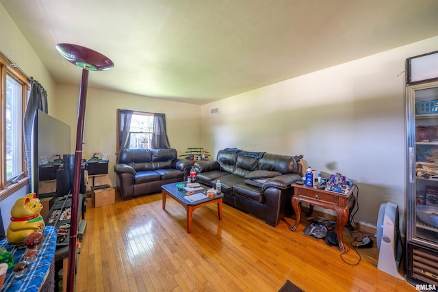 105 E 9th St, Delavan, IL 61734 - photo 4