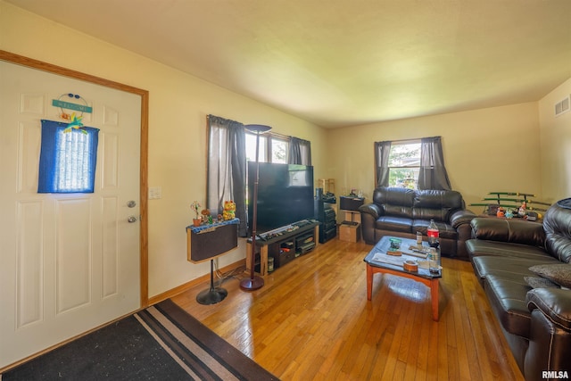 105 E 9th St, Delavan, IL 61734 - photo 7