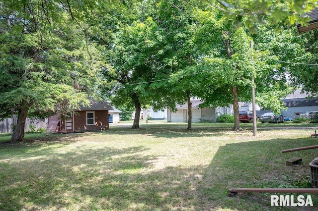 708 Main St, Henry, IL 61537 - photo 9