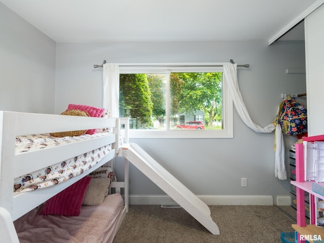 1600 W Willcox Ave, Peoria, IL 61604 - carpeted bedroom with baseboards