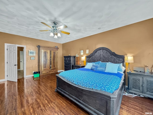 11801 N Deerfield Dr, Dunlap, IL 61525 - bedroom featuring wood finished floors and a ceiling fan