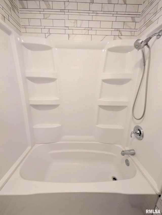 1427 Matilda St, Pekin, IL 61554 - bathroom with shower / bathtub combination