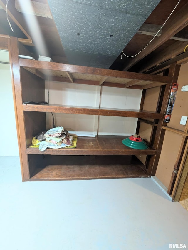 1427 Matilda St, Pekin, IL 61554 - view of storage room