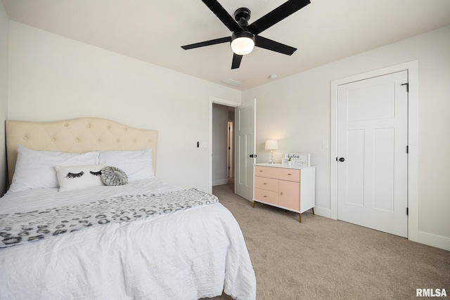 2821 W Lake Trail Ct, Dunlap, IL 61525 - bedroom featuring light colored carpet and a ceiling fan