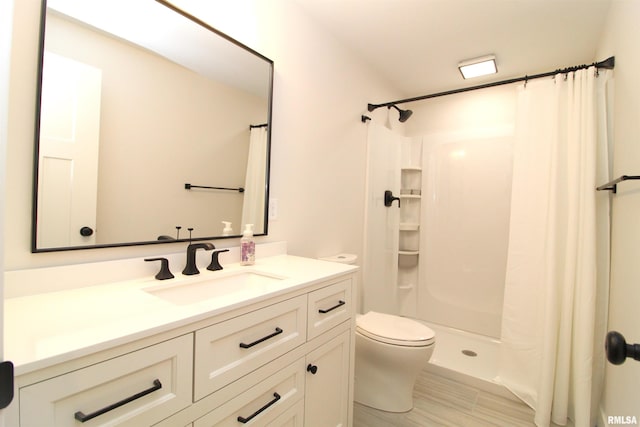 2821 W Lake Trail Ct, Dunlap, IL 61525 - full bath featuring vanity and a shower with curtain